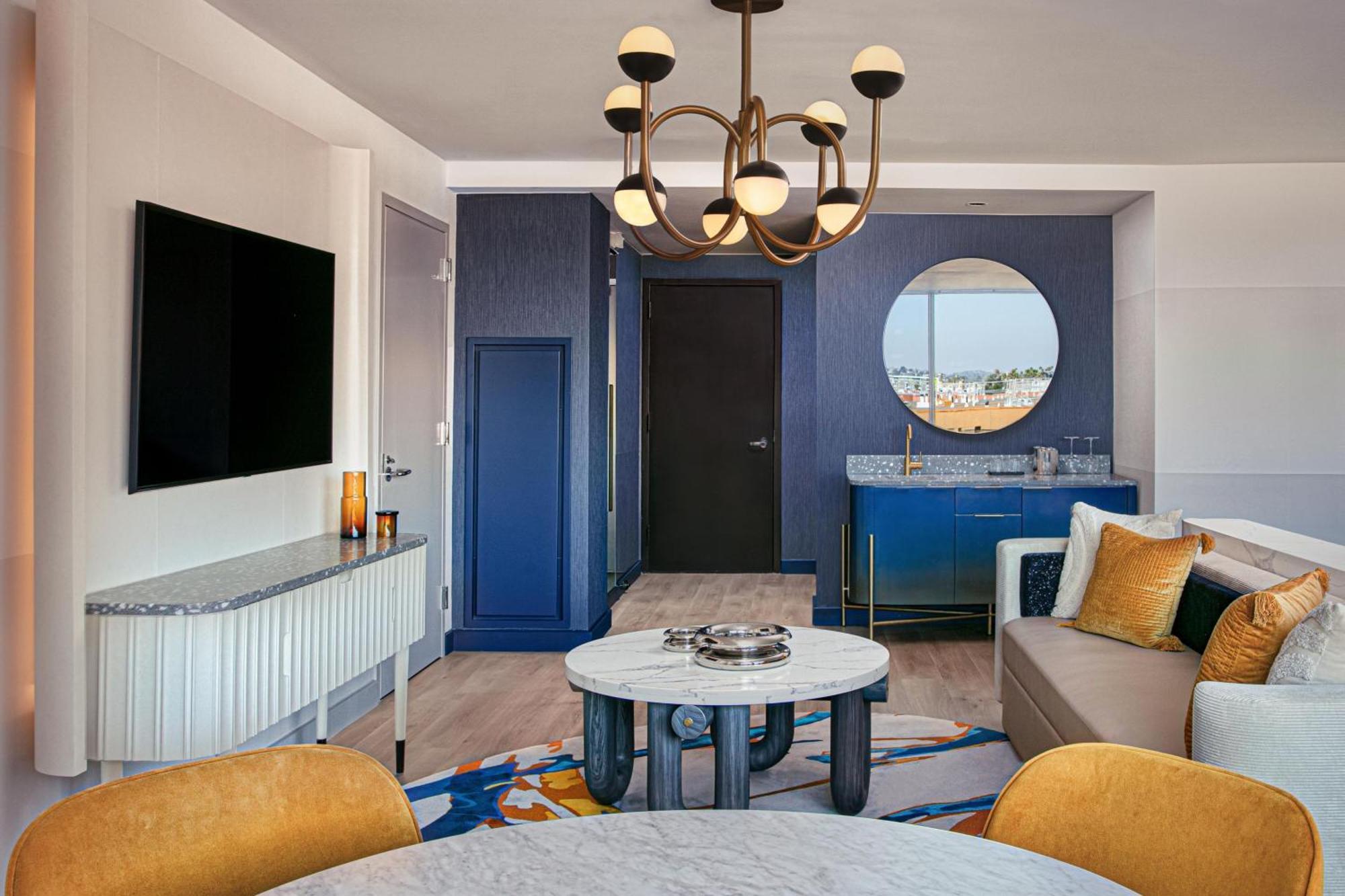 Hotel W Hollywood 4*