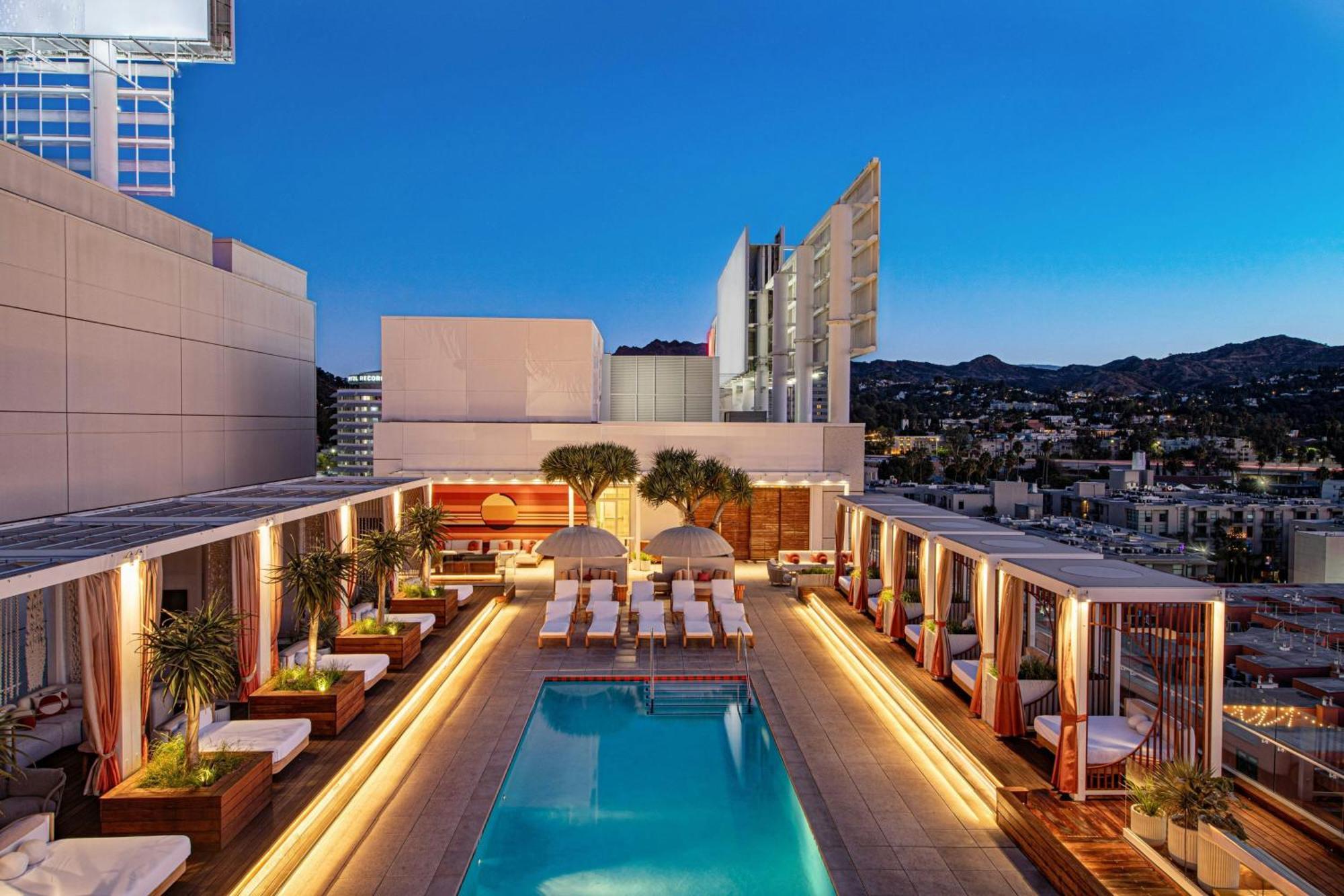 Hotel W Hollywood 4*